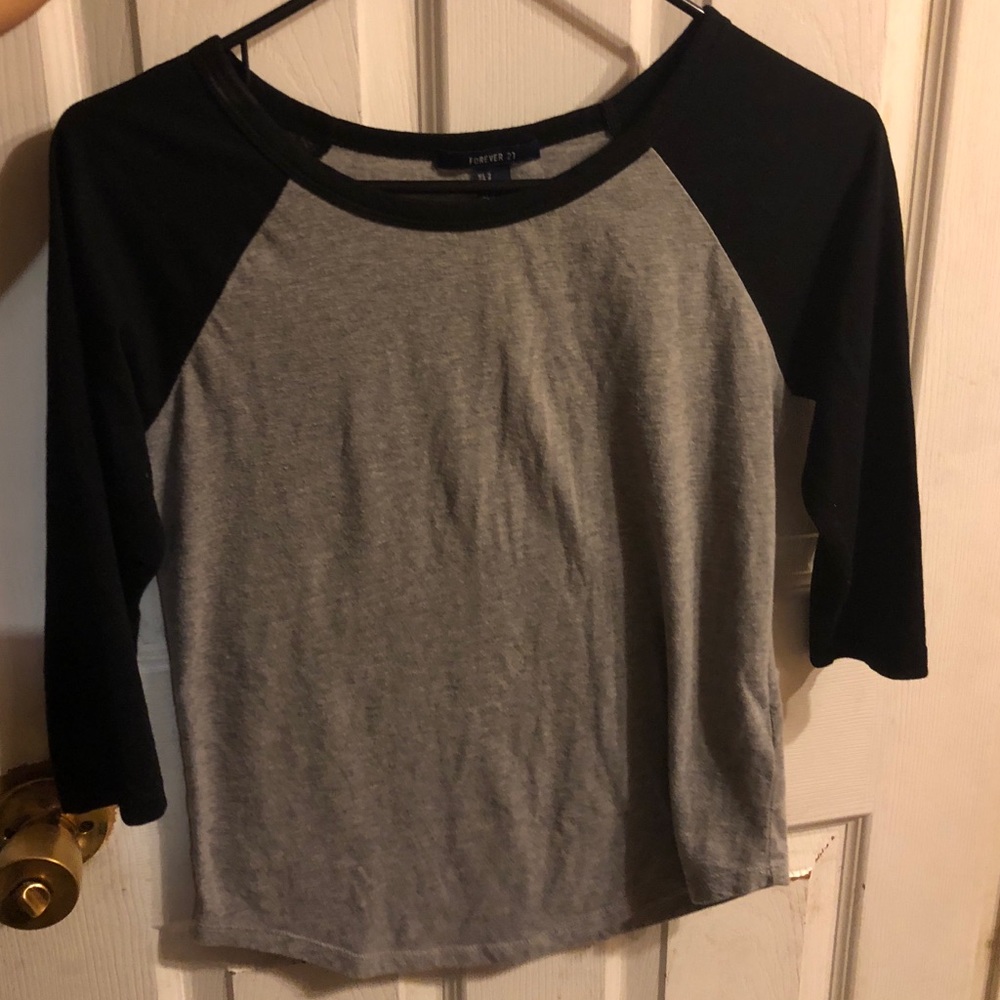 Forever 21 Baseball tee 3 quarter sleeve